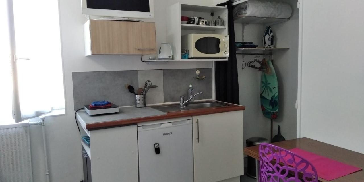 Chambre 1 Personne Et Studio 1 Personne Avec Entree Libre Et Salle De Bain Privee Коломье Экстерьер фото