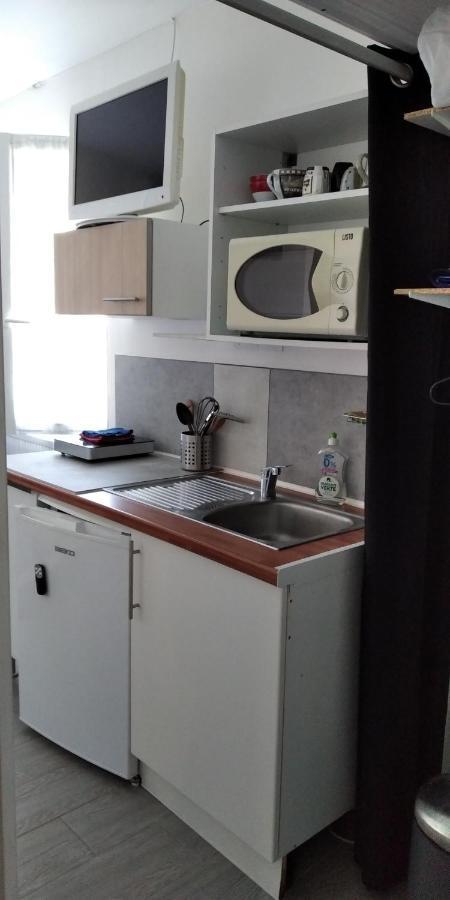 Chambre 1 Personne Et Studio 1 Personne Avec Entree Libre Et Salle De Bain Privee Коломье Экстерьер фото