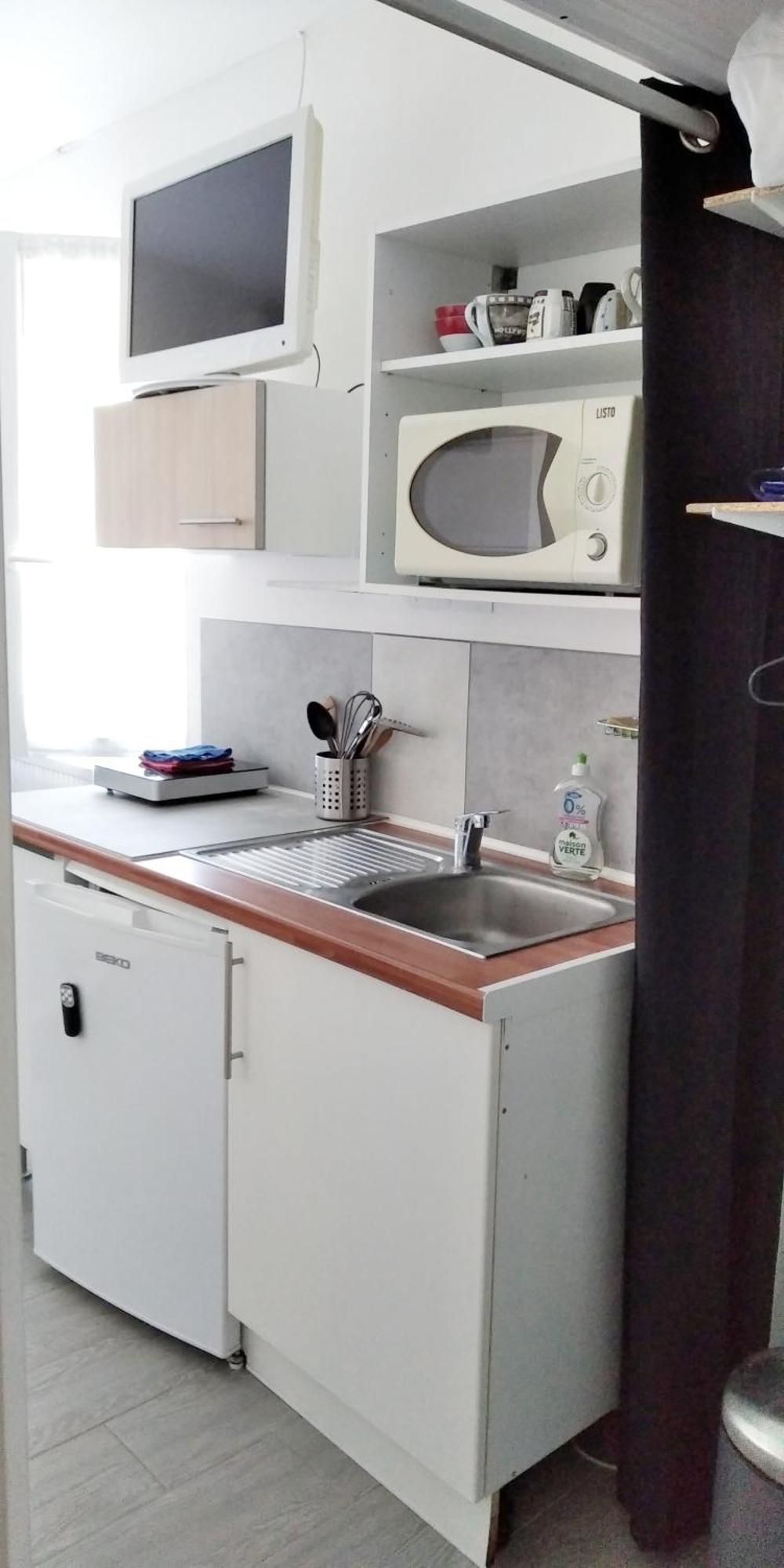 Chambre 1 Personne Et Studio 1 Personne Avec Entree Libre Et Salle De Bain Privee Коломье Экстерьер фото