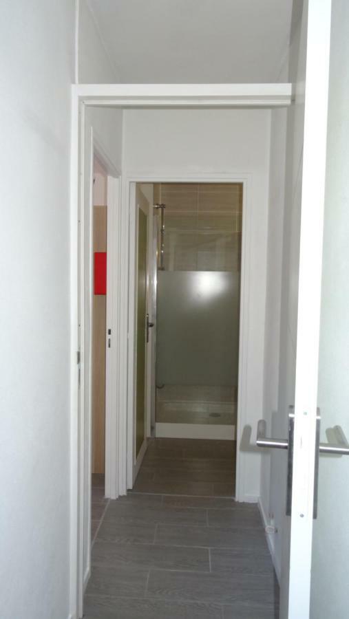 Chambre 1 Personne Et Studio 1 Personne Avec Entree Libre Et Salle De Bain Privee Коломье Экстерьер фото